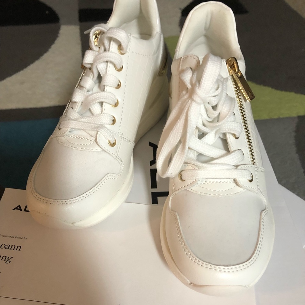 Brand new Aldo shoes with tag